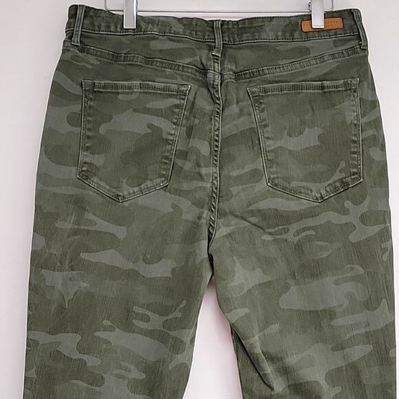 Social Standard by sanctuary Women High-Rise Skinny Camo Zip Closure Size 12/31 - Picture 4 of 10